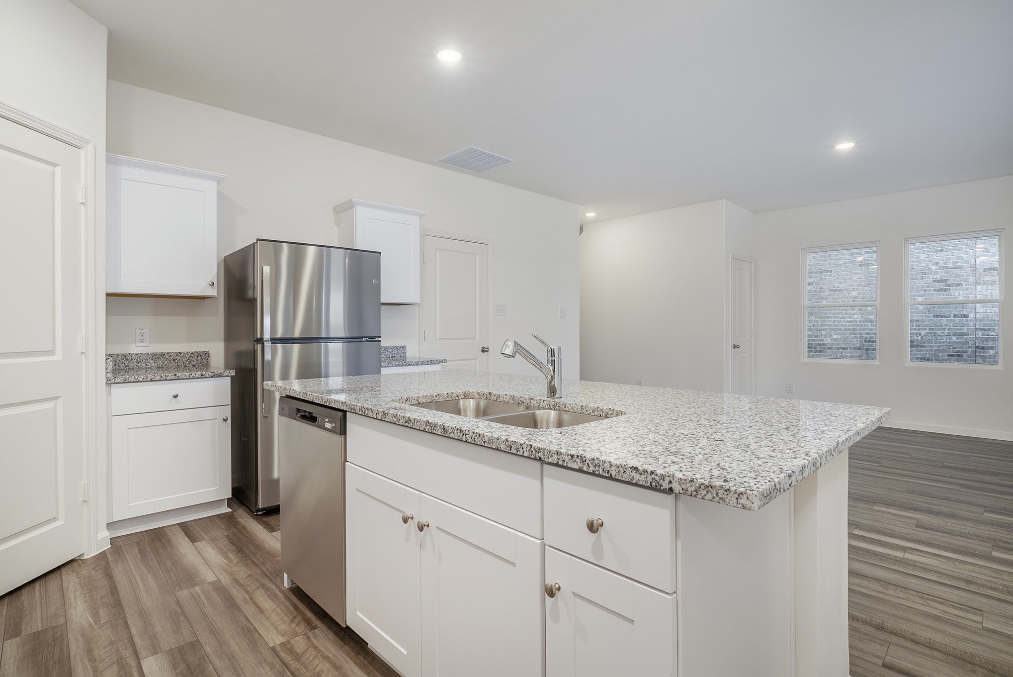 402 Valley View Drive Princeton TX 75407