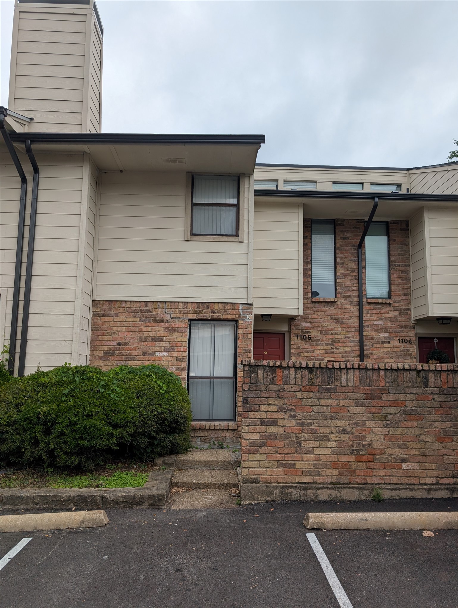 6646 E Lovers Lane Dallas TX 75214
