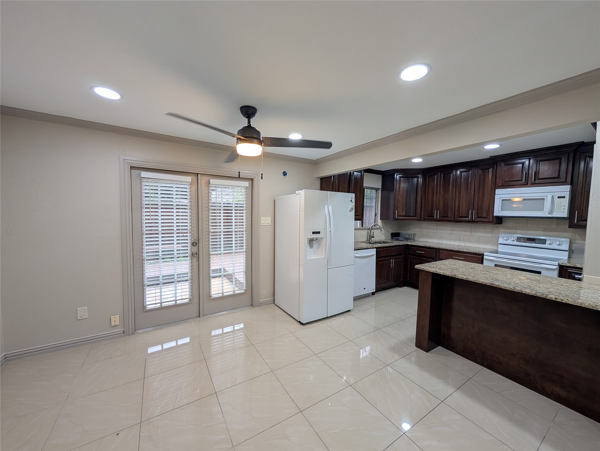 6646 E Lovers Lane Dallas TX 75214