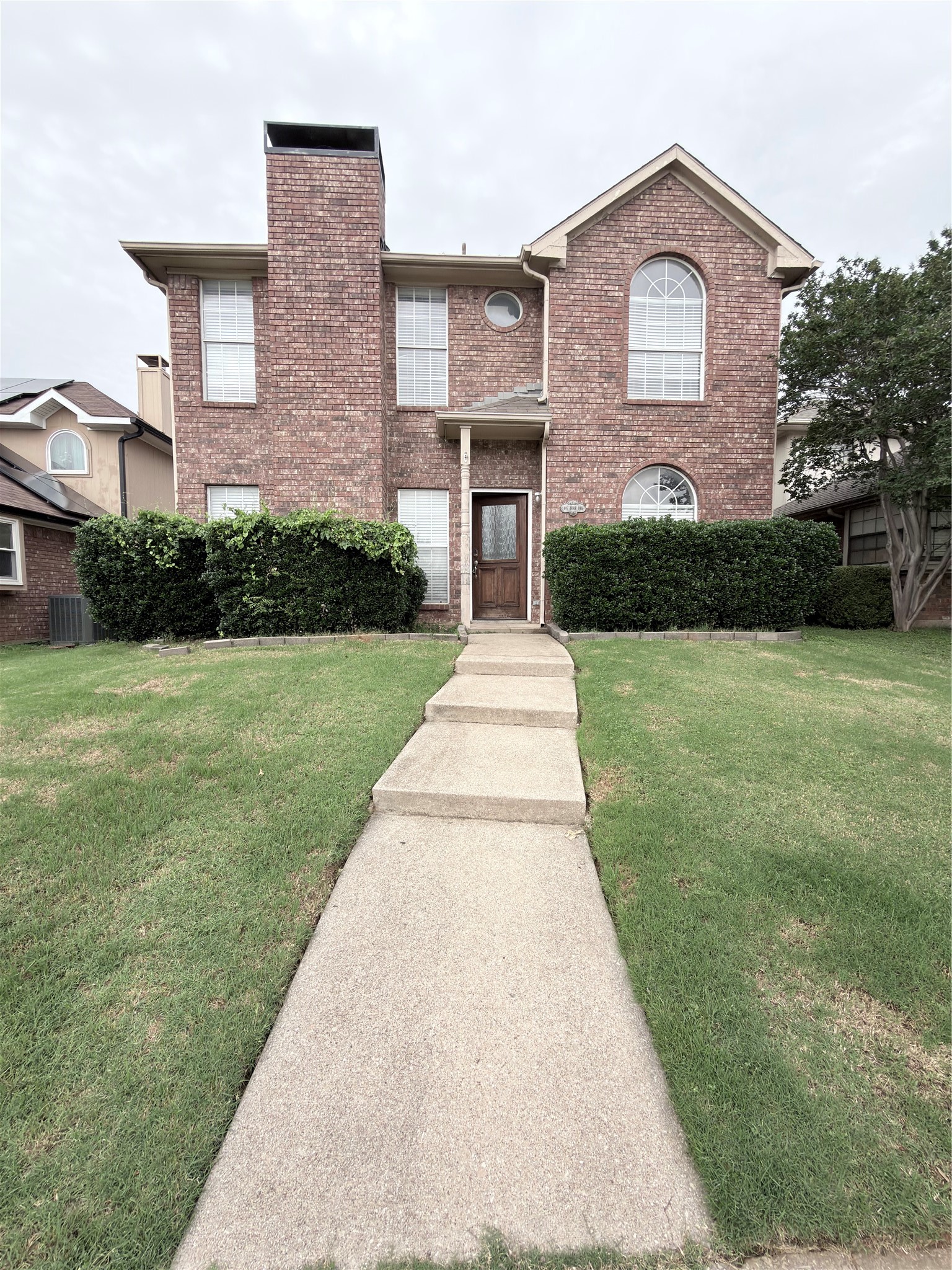 807 Burr Oak Drive Lewisville TX 75067