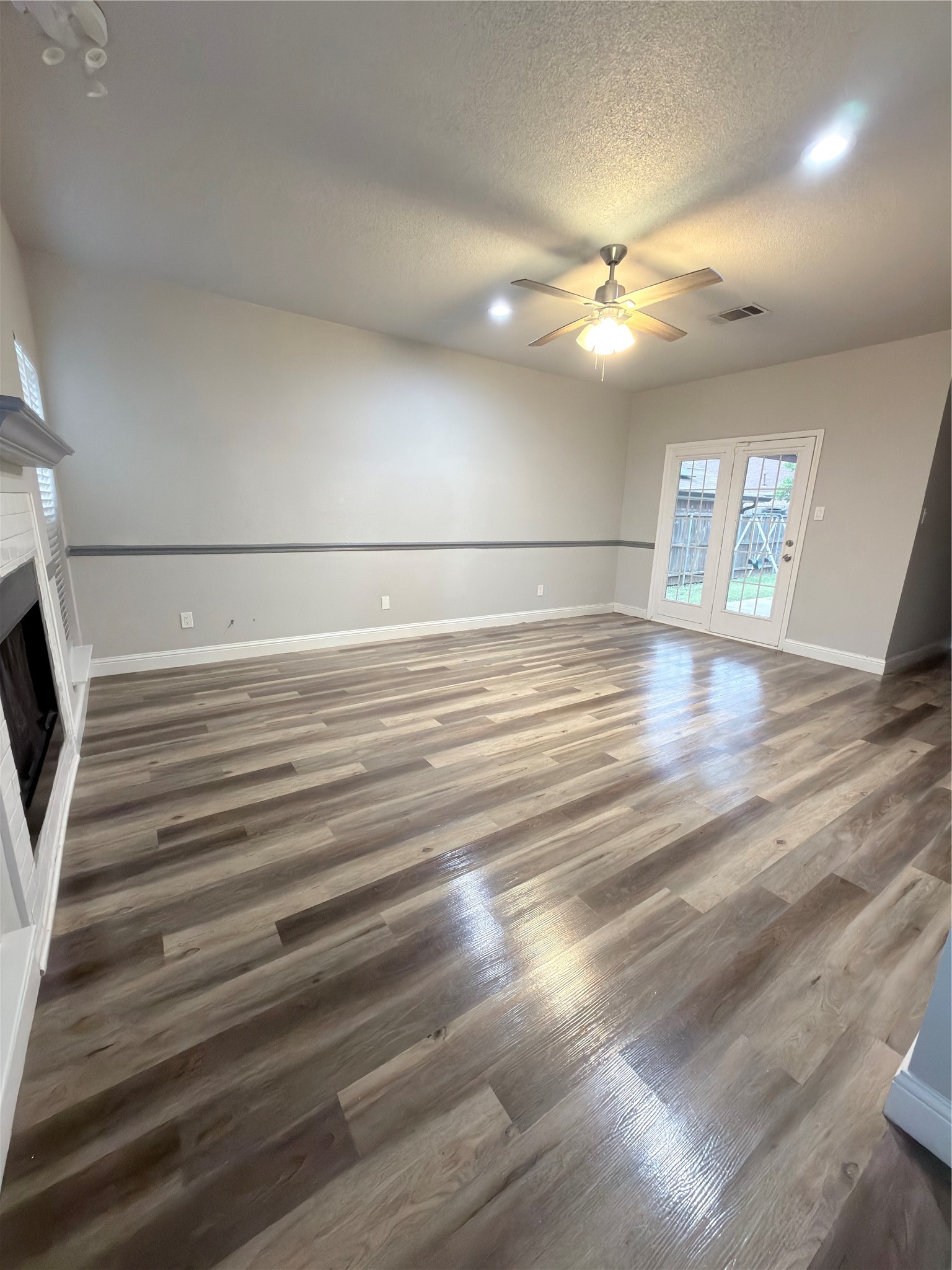 807 Burr Oak Drive Lewisville TX 75067