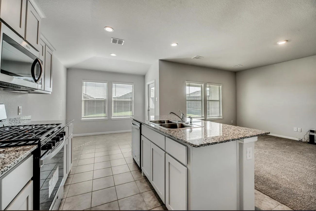 5901 Bull Creek Lane Denton TX 76226