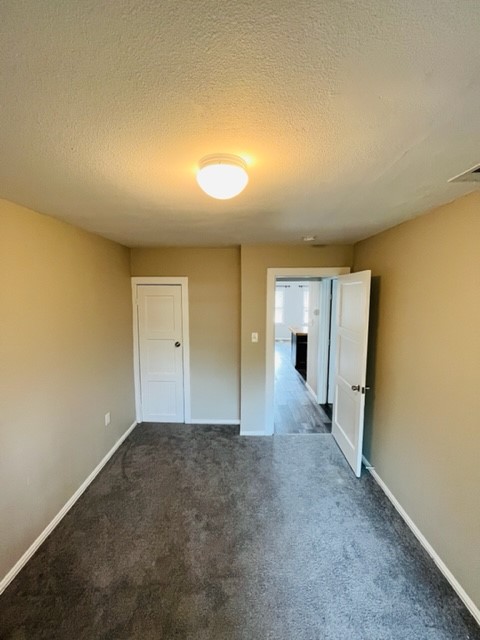 4000 Walker Street Dallas TX 75211