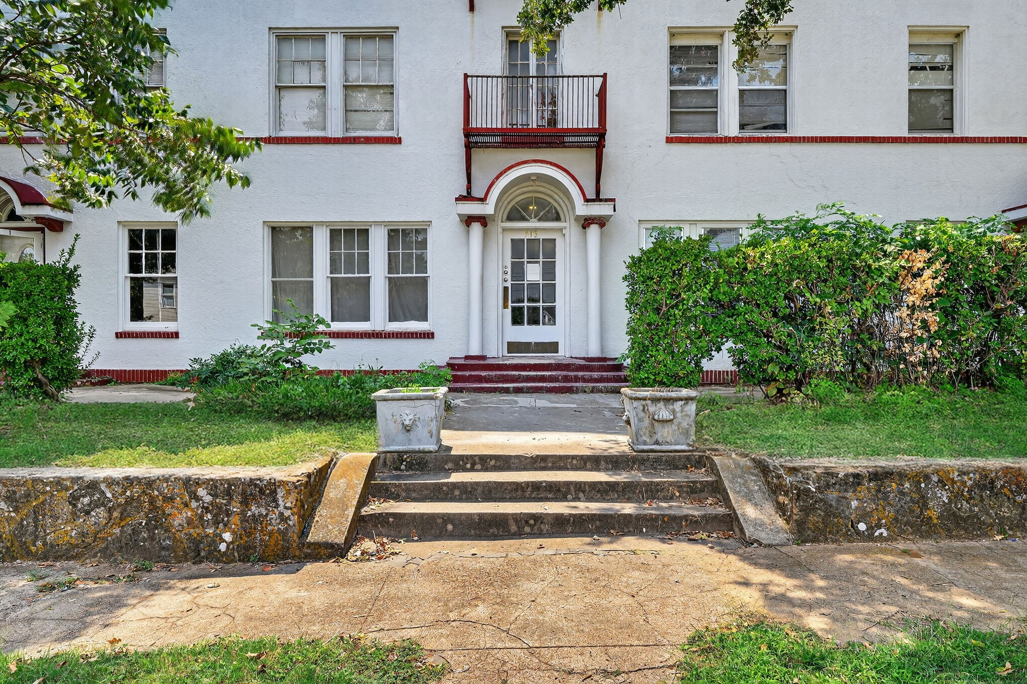 513 NW 6th Street Mineral Wells TX 76067