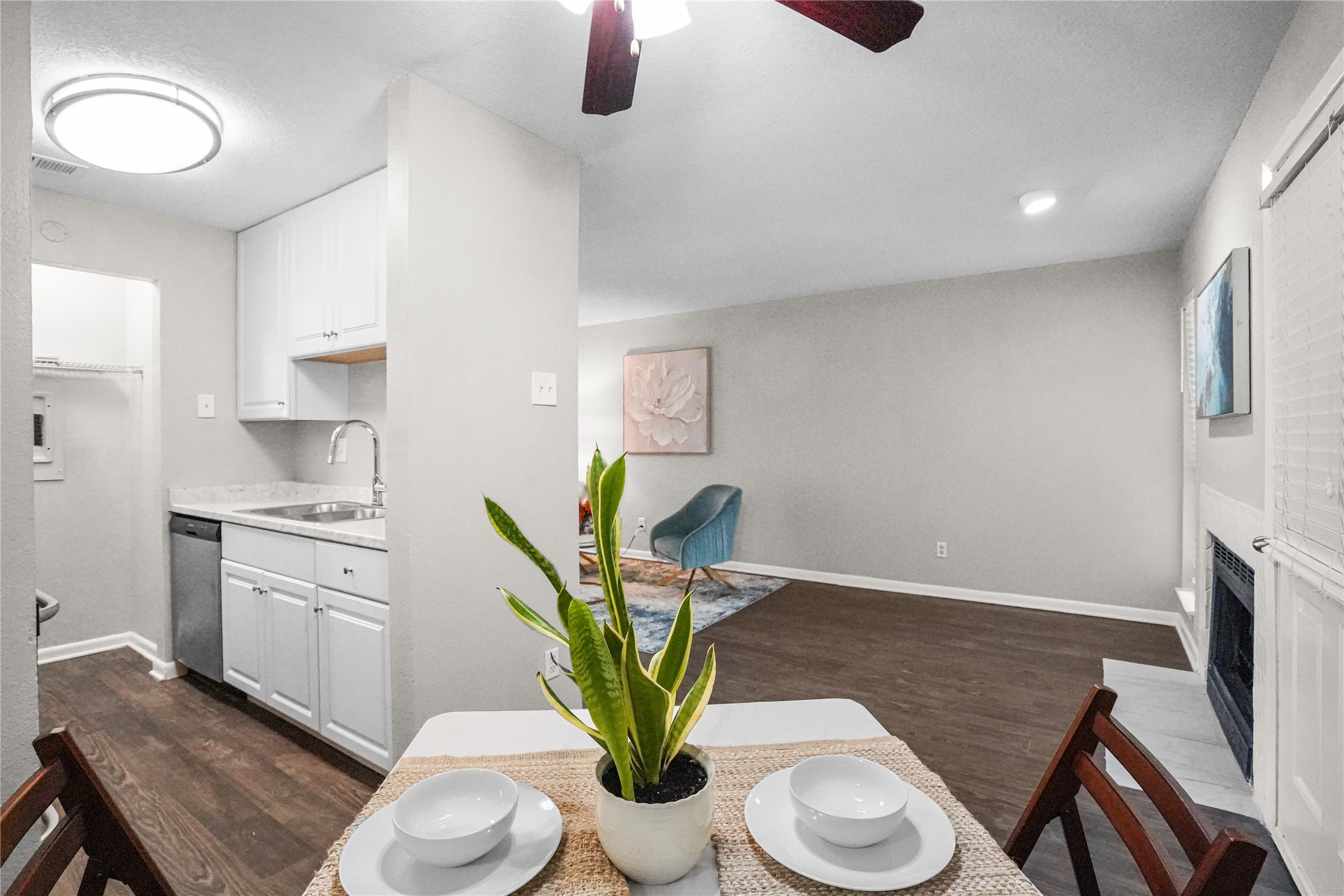 4502 Gaston Avenue Dallas TX 75246