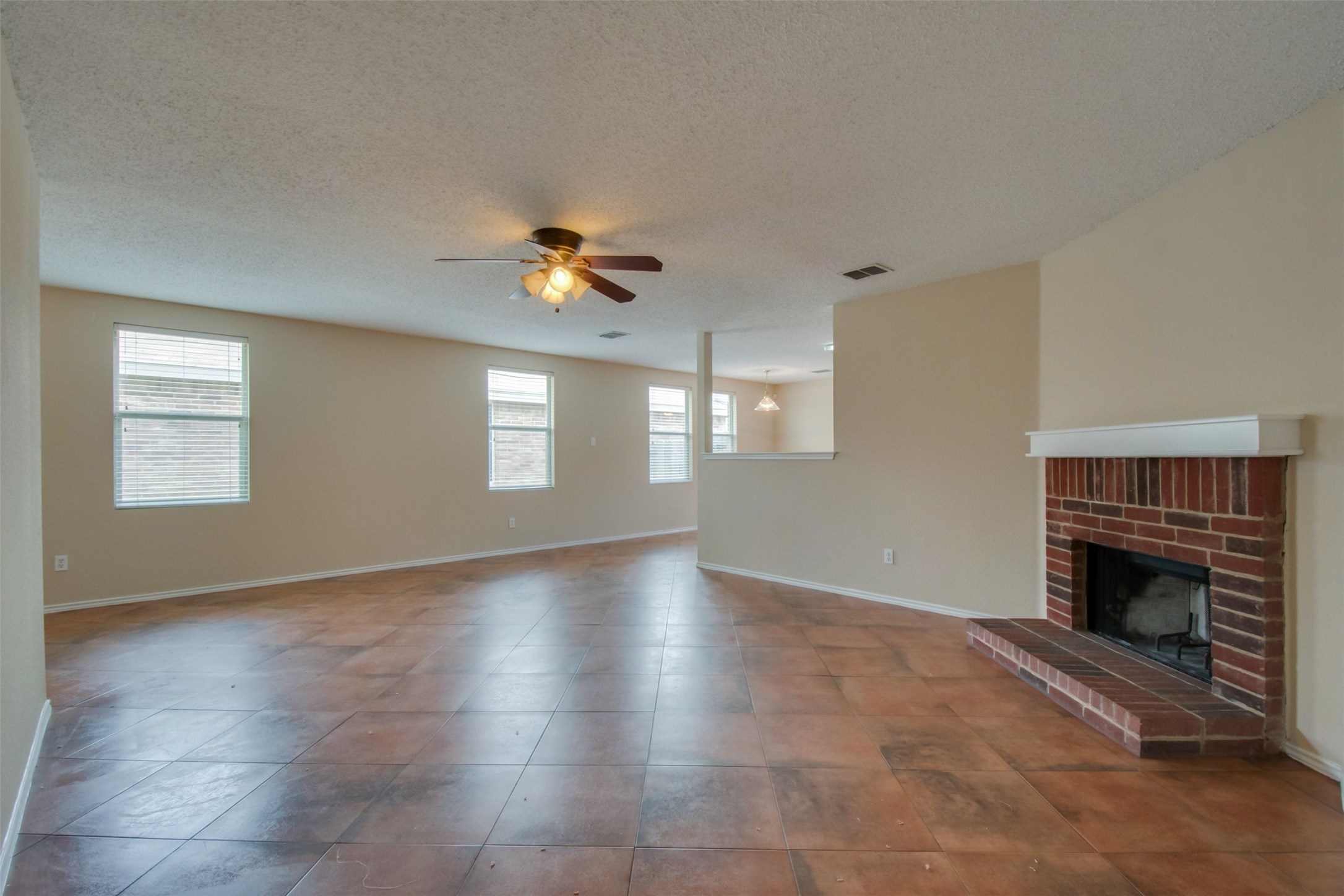 3833 Foxhound Lane Fort Worth TX 76123