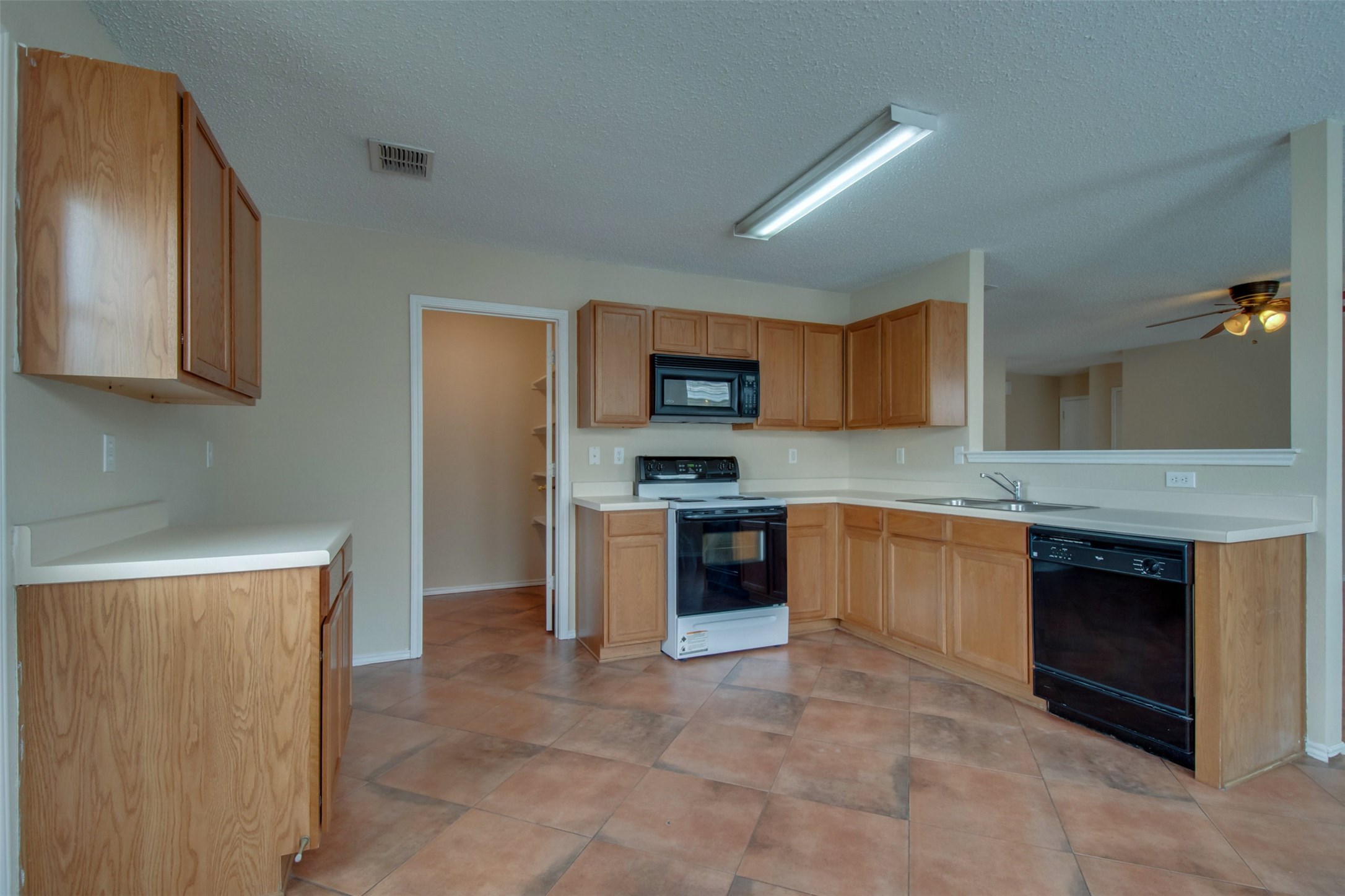 3833 Foxhound Lane Fort Worth TX 76123