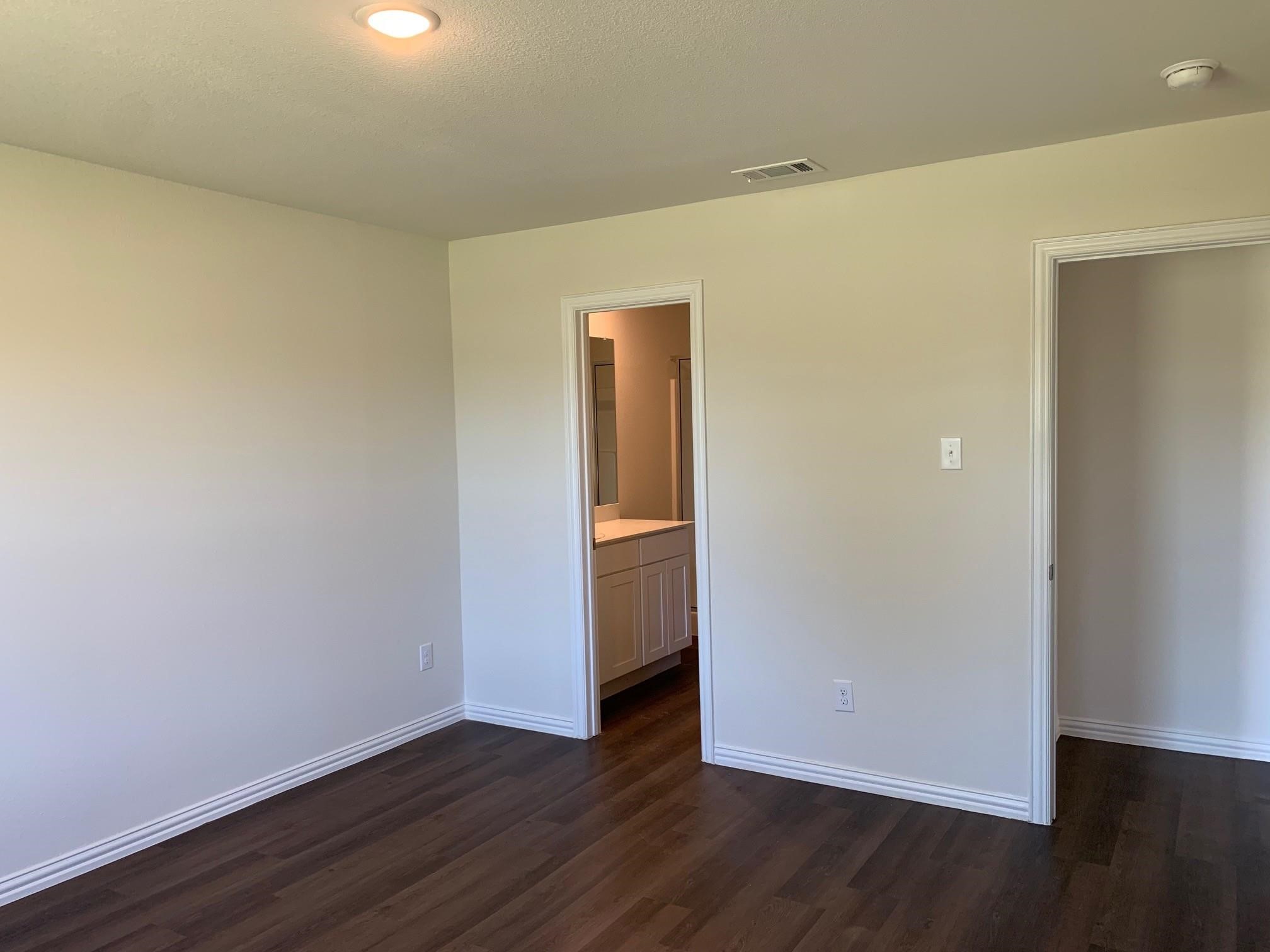 413 E Hull Street Denison TX 75020