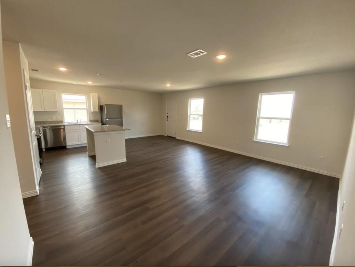 413 E Hull Street Denison TX 75020