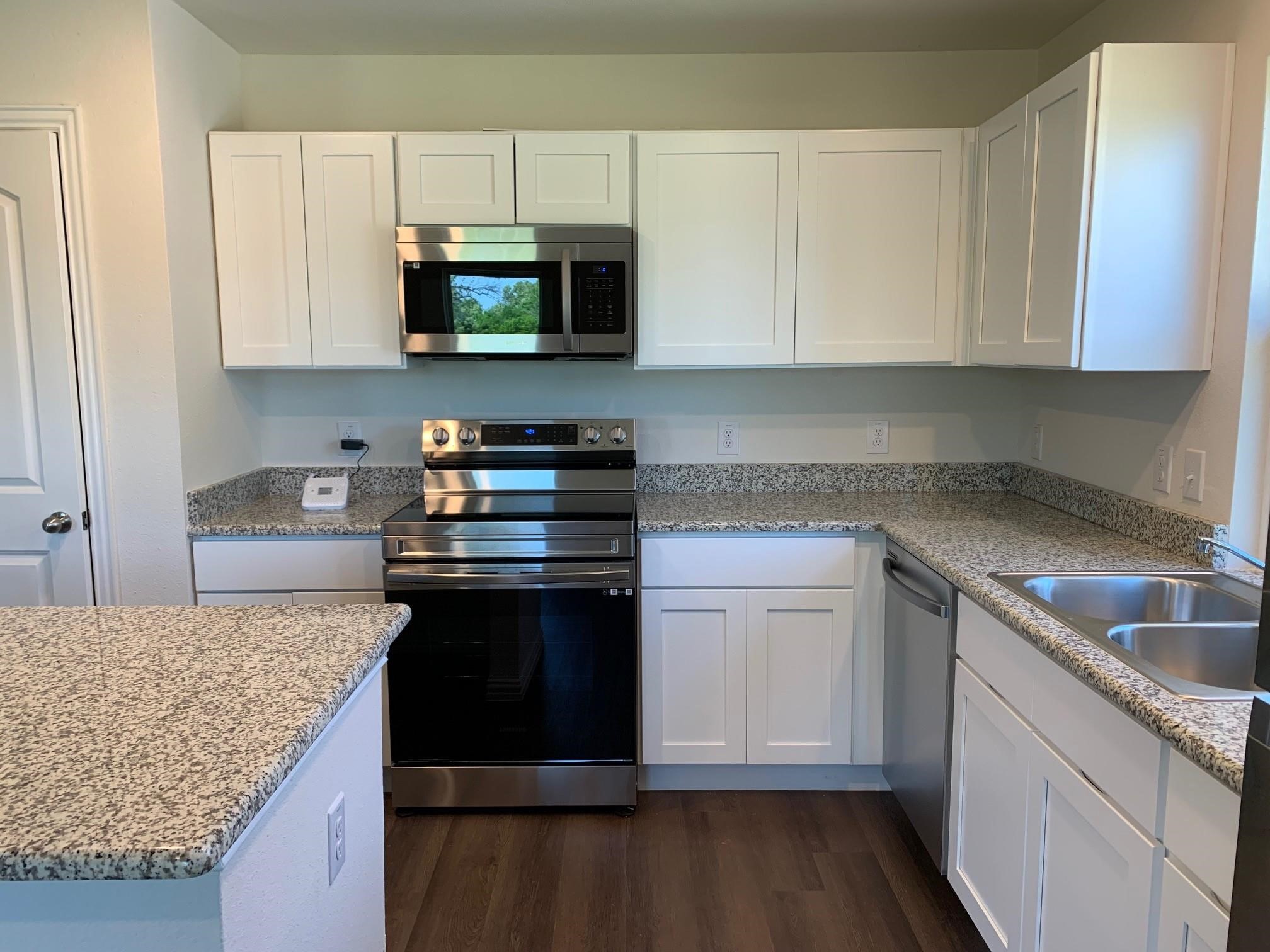 413 E Hull Street Denison TX 75020