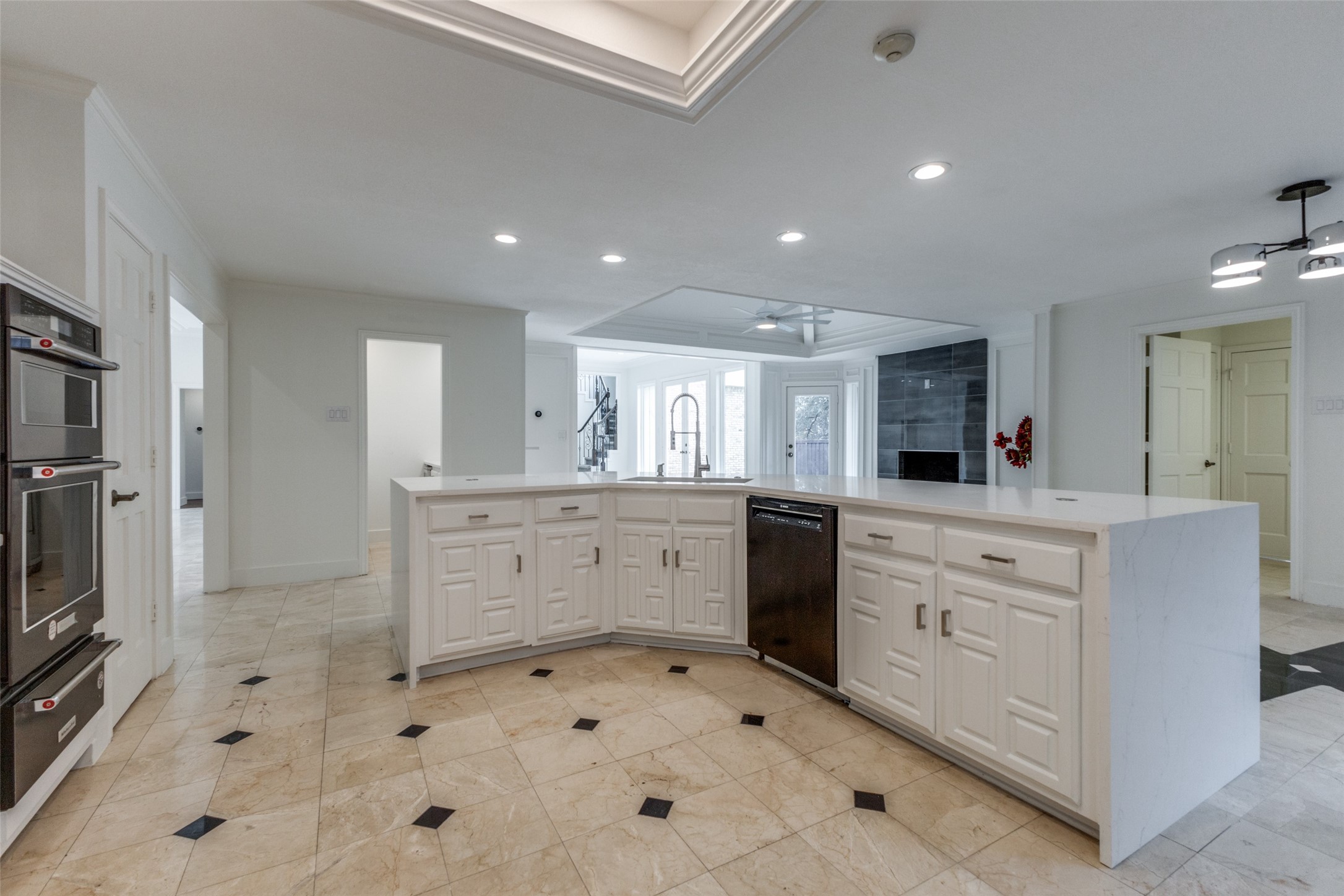 5738 Deseret Trail Dallas TX 75252