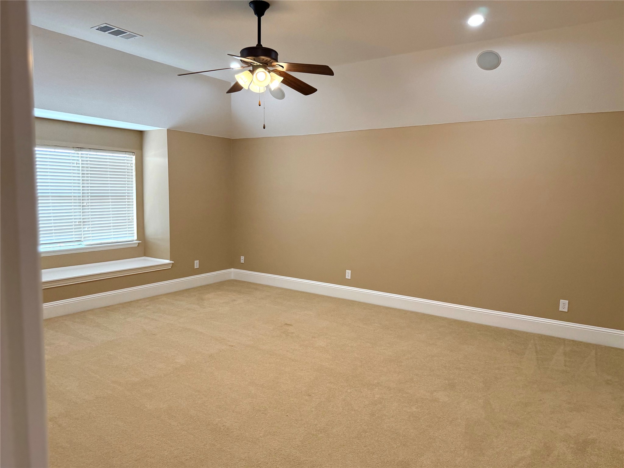 509 S Hampton Court Lewisville TX 75056