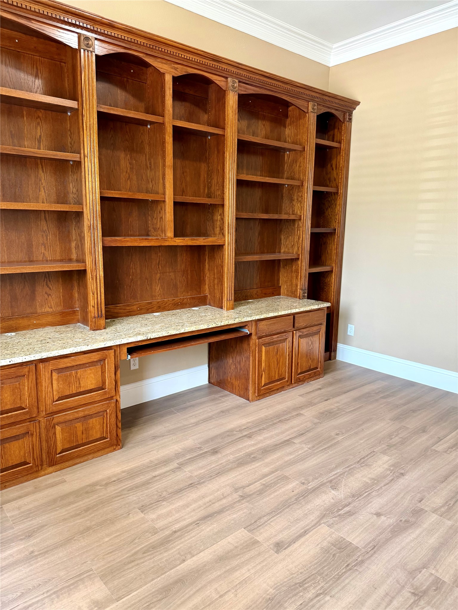 509 S Hampton Court Lewisville TX 75056