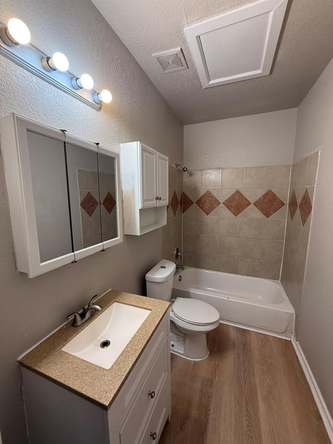 3300 Avenue H Fort Worth TX 76105