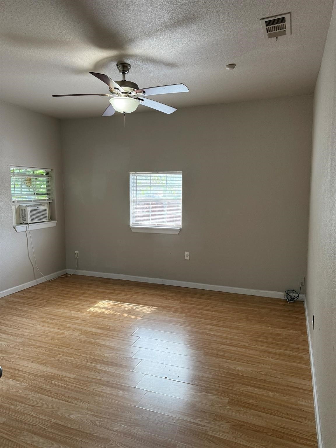 3300 Avenue H Fort Worth TX 76105
