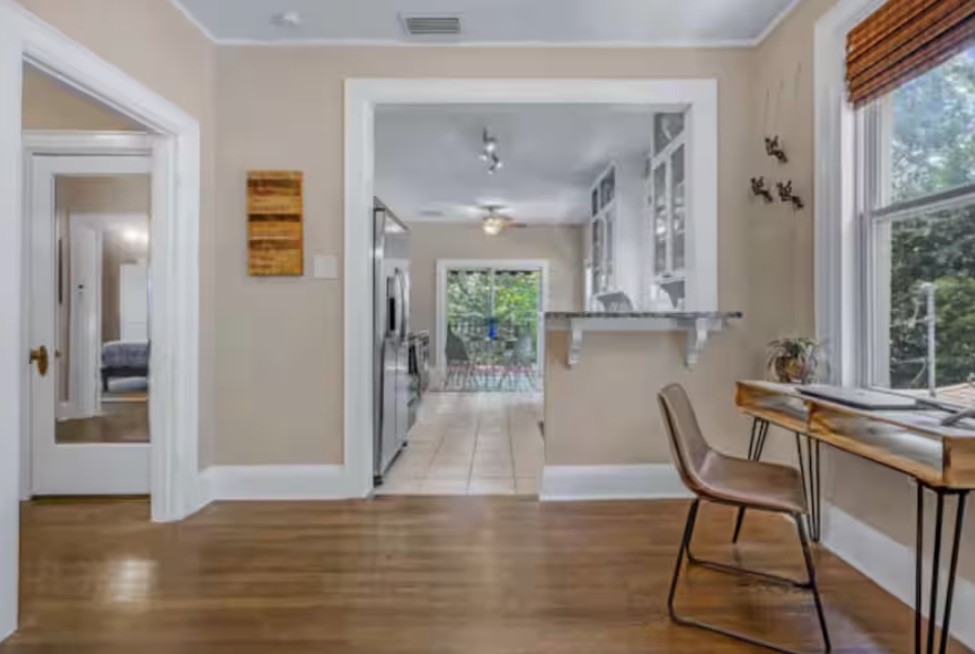 4301 Vandelia Street Dallas TX 75219