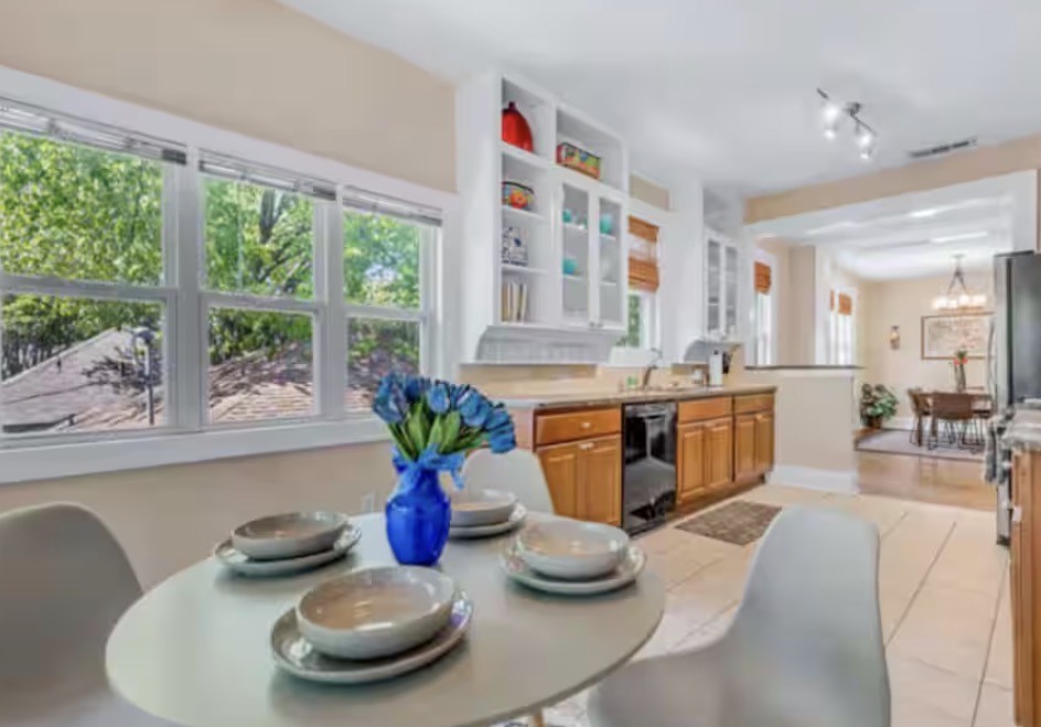 4301 Vandelia Street Dallas TX 75219