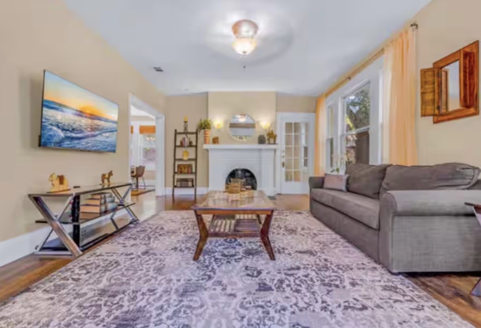 4301 Vandelia Street Dallas TX 75219