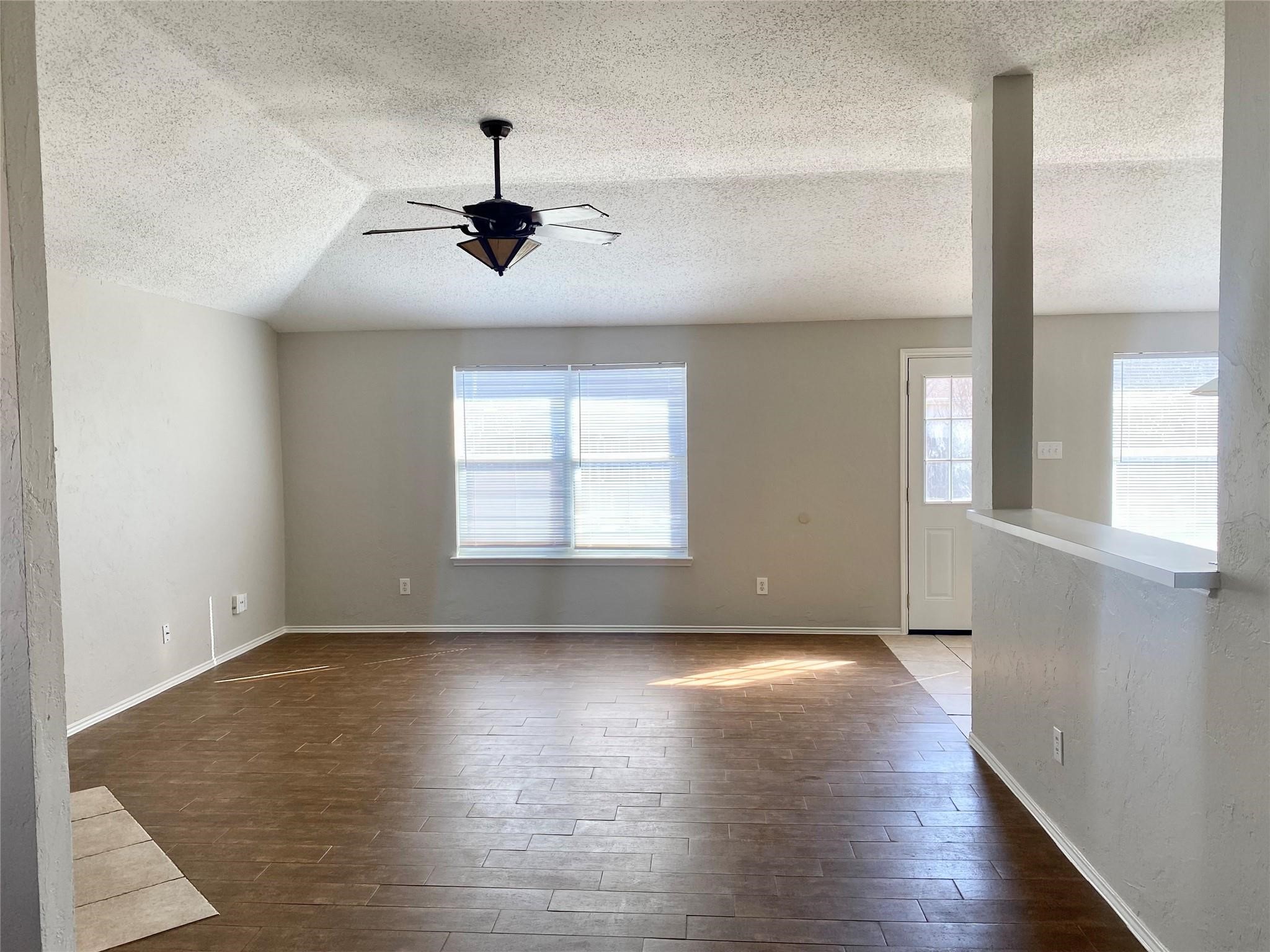 1006 Stockton Drive Burleson TX 76028