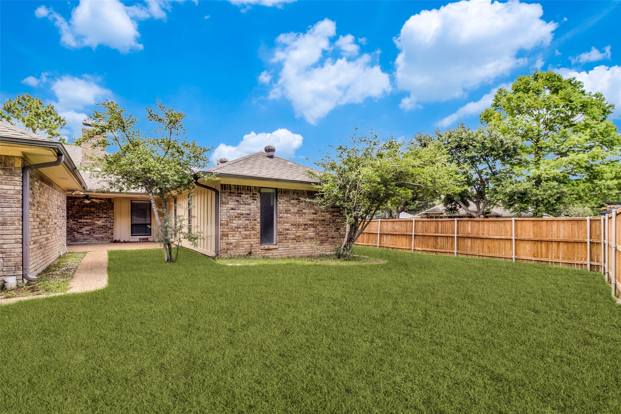201 Nob Hill Place Allen TX 75013