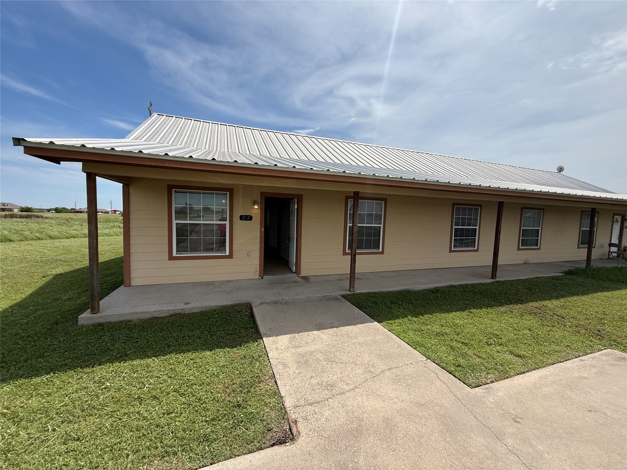 217 Blue Bell Court Weatherford TX 76088