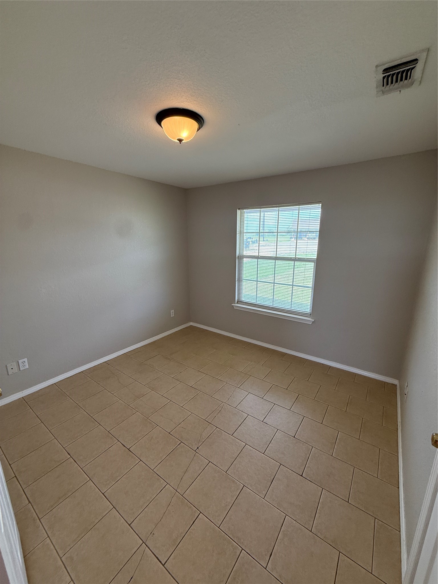 217 Blue Bell Court Weatherford TX 76088