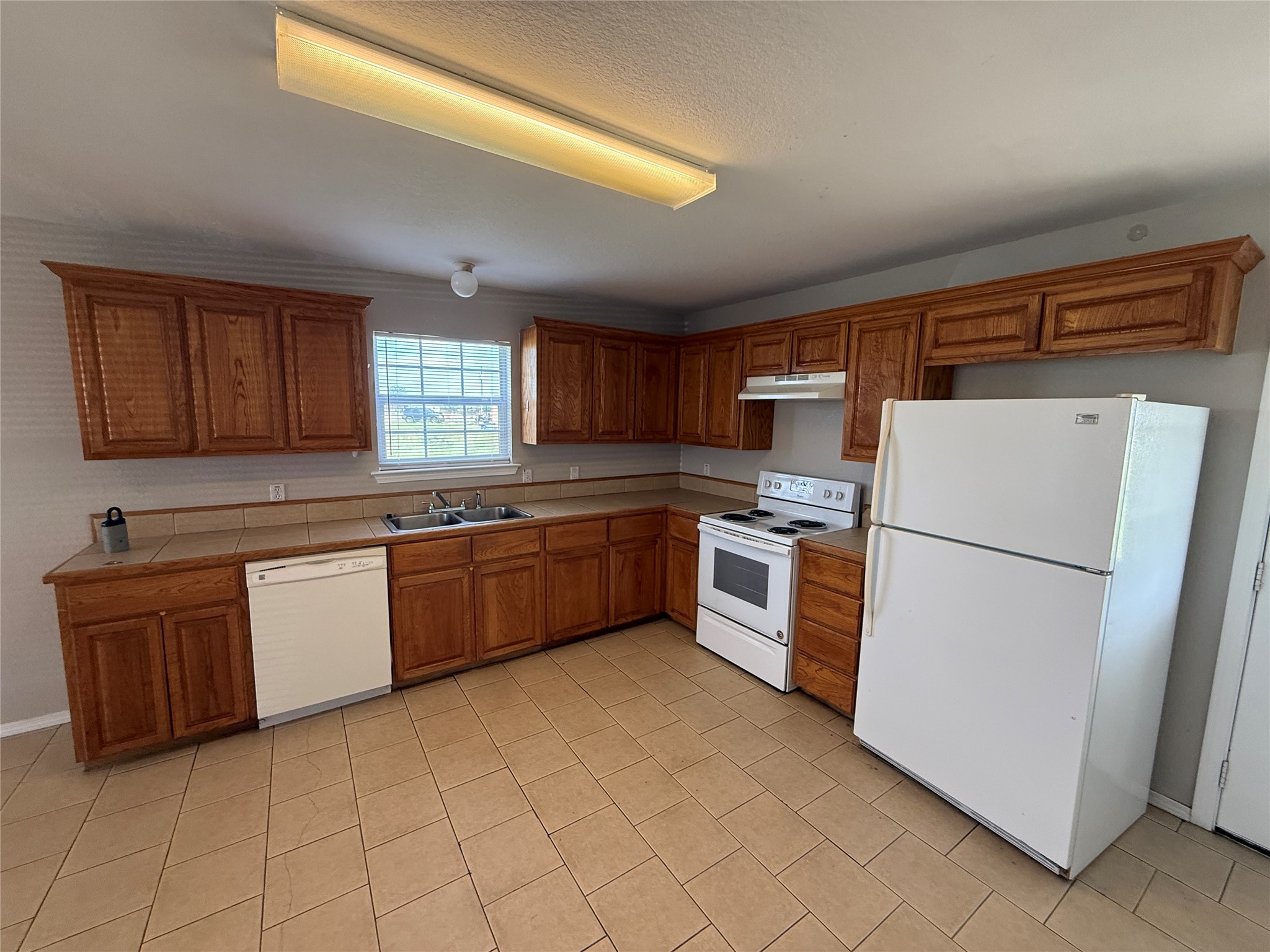 217 Blue Bell Court Weatherford TX 76088