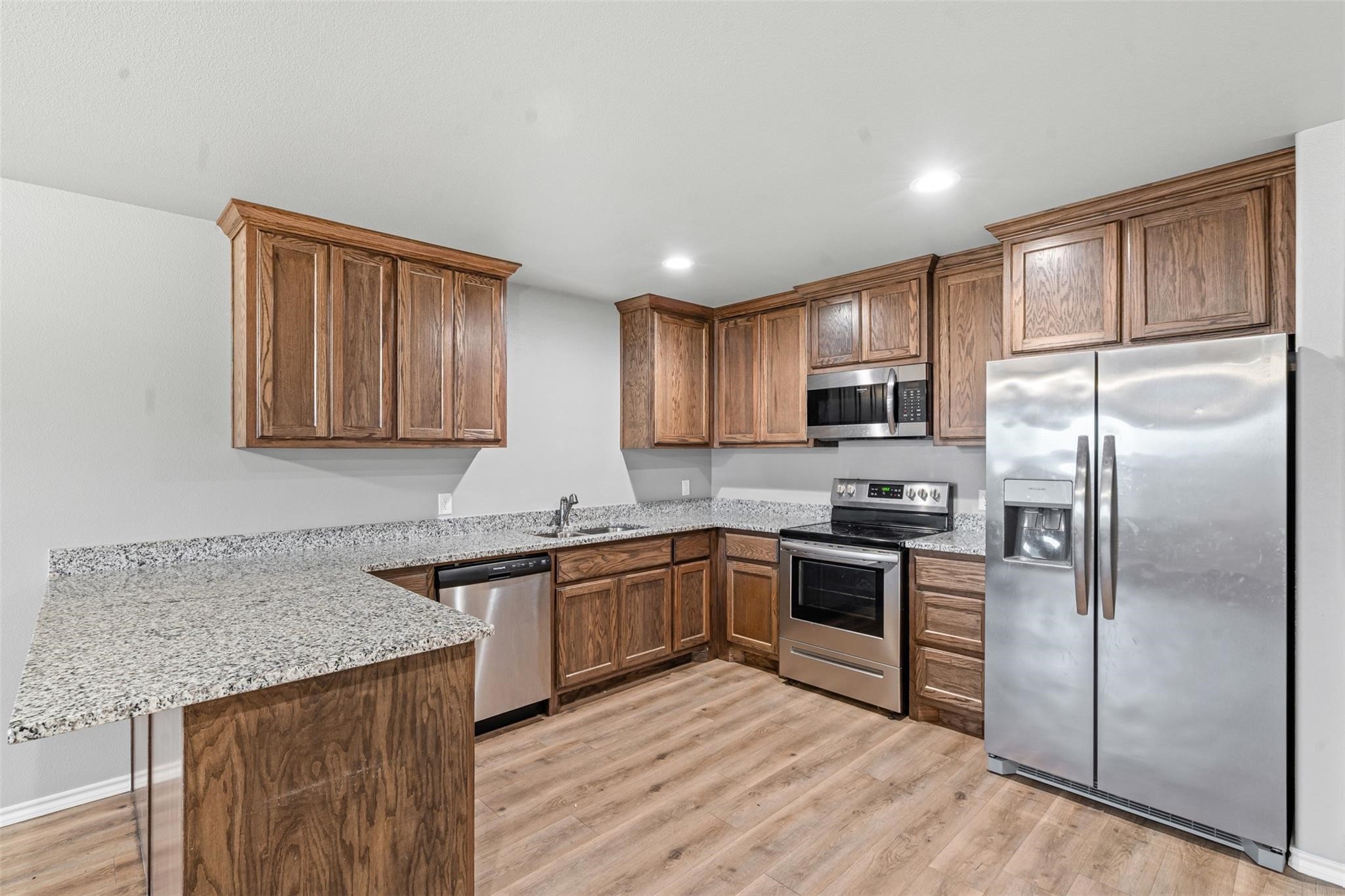 136 Abbey Park Court Granbury TX 76049