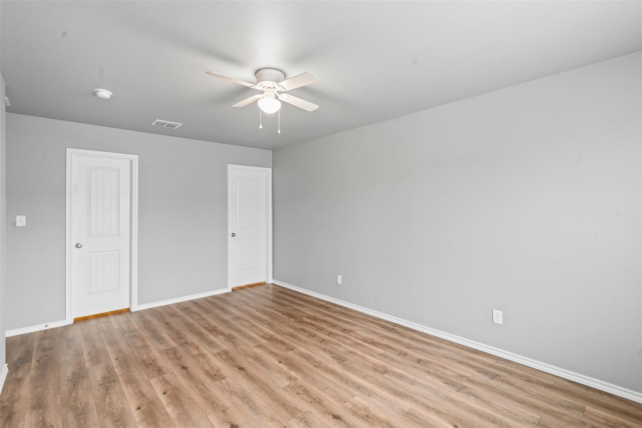 136 Abbey Park Court Granbury TX 76049