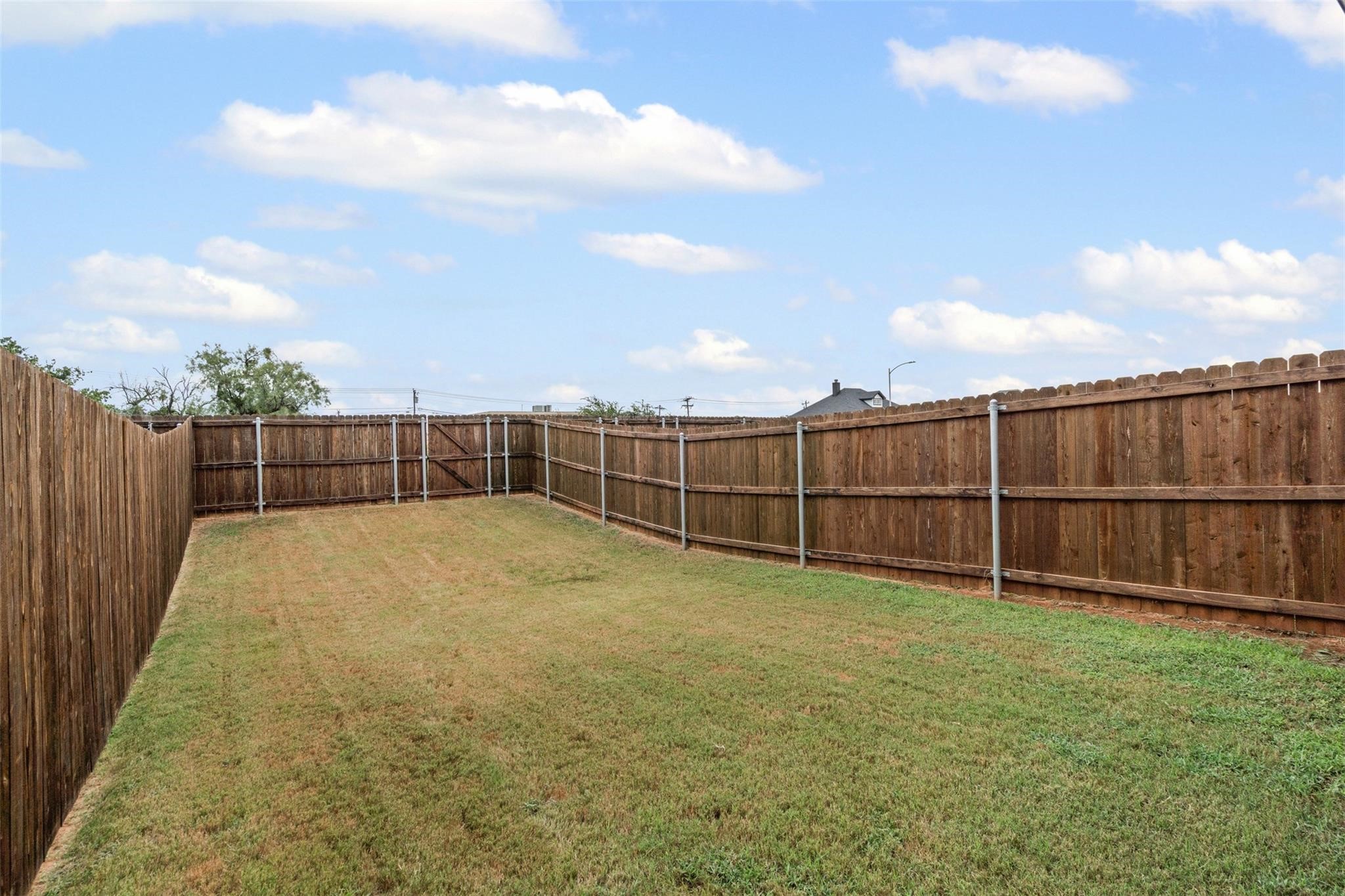 136 Abbey Park Court Granbury TX 76049