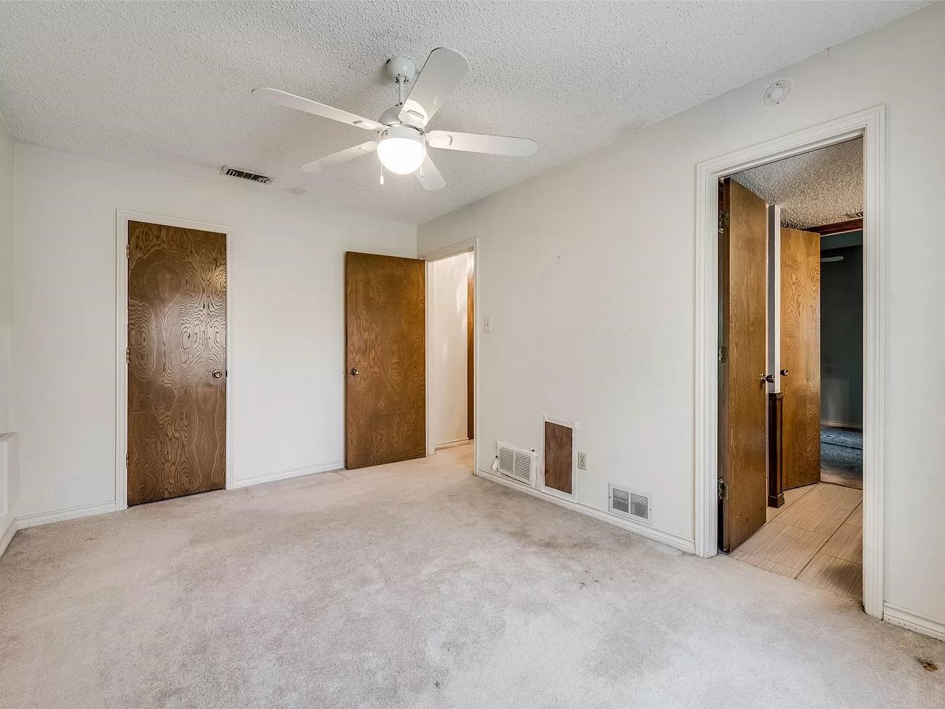 1912 Anna Drive Irving TX 75061