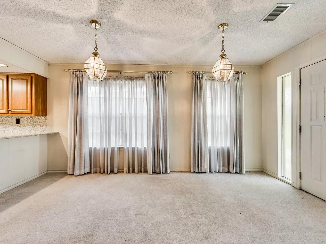 1912 Anna Drive Irving TX 75061
