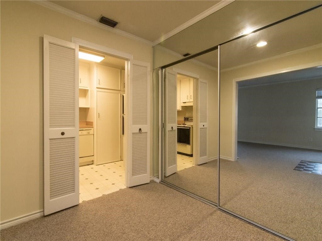 4311 Cole Avenue Dallas TX 75205