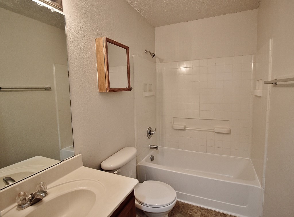 3325 Tioga Street Dallas TX 75241