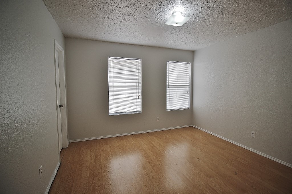 3325 Tioga Street Dallas TX 75241