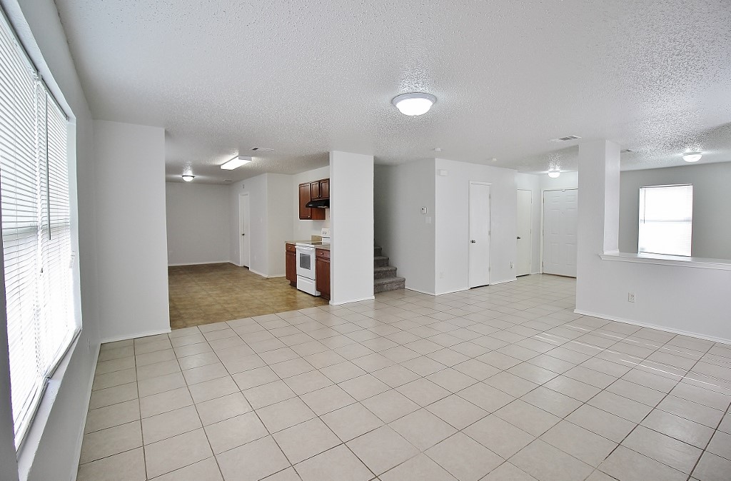 3325 Tioga Street Dallas TX 75241