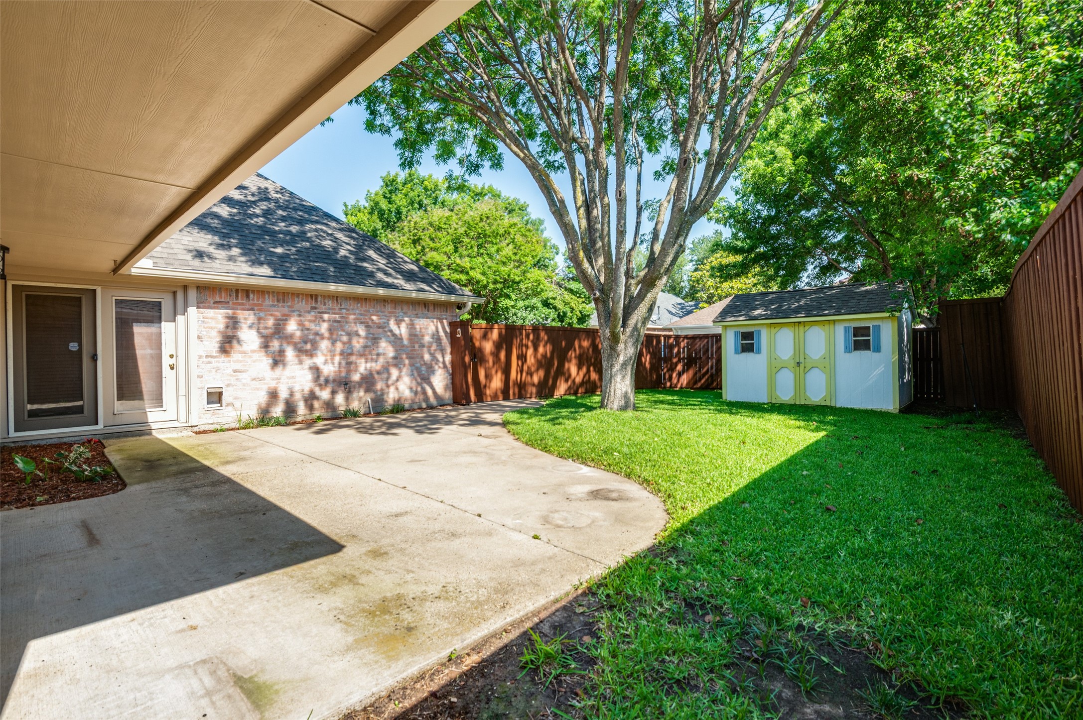 5919 Willow Wood Lane Dallas TX 75252
