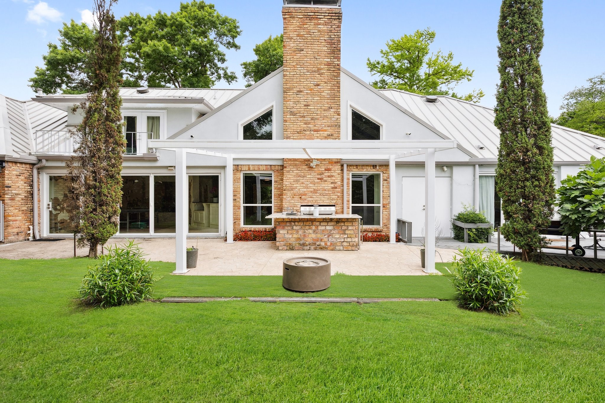 6160 Spring Valley Road Dallas TX 75254