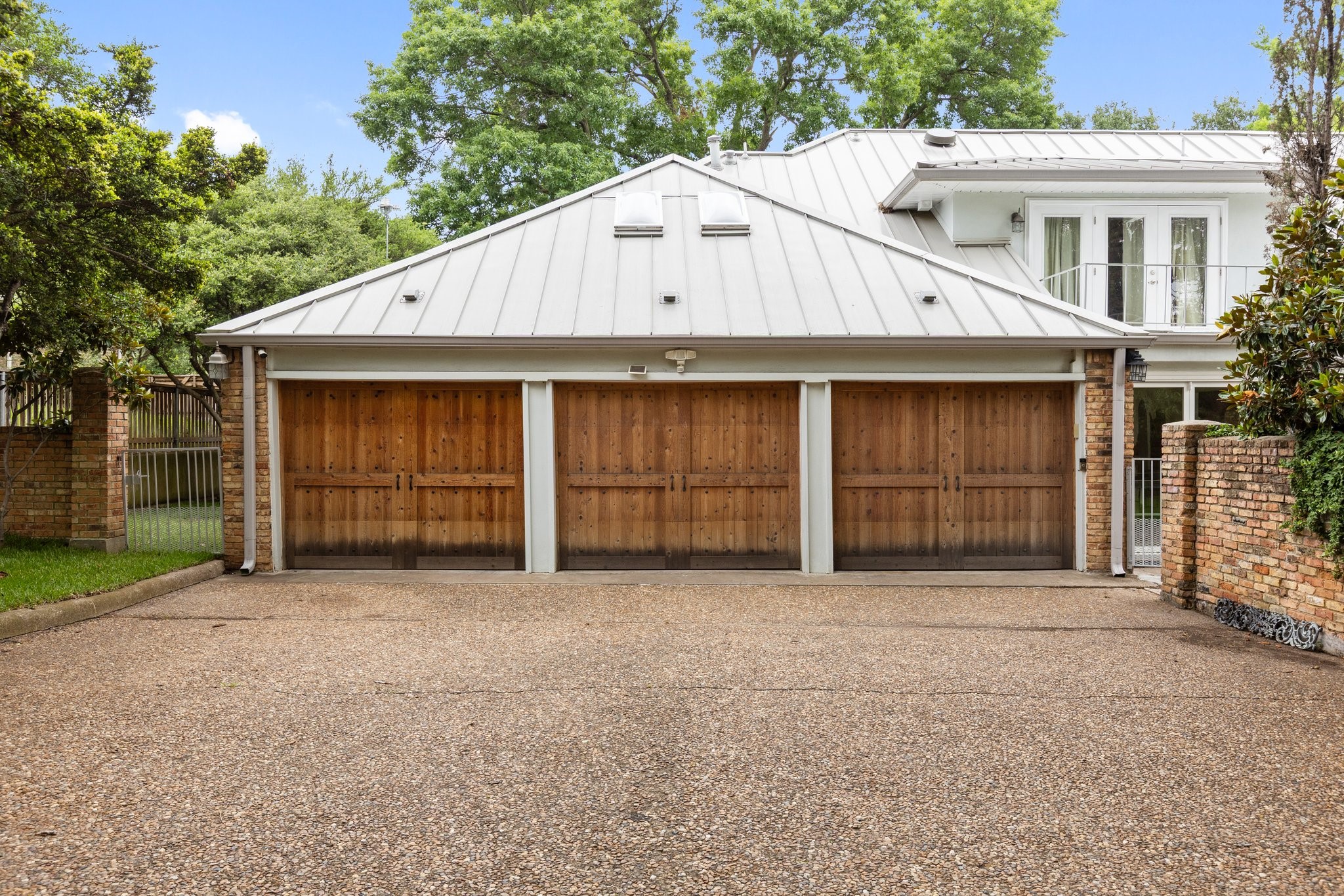6160 Spring Valley Road Dallas TX 75254