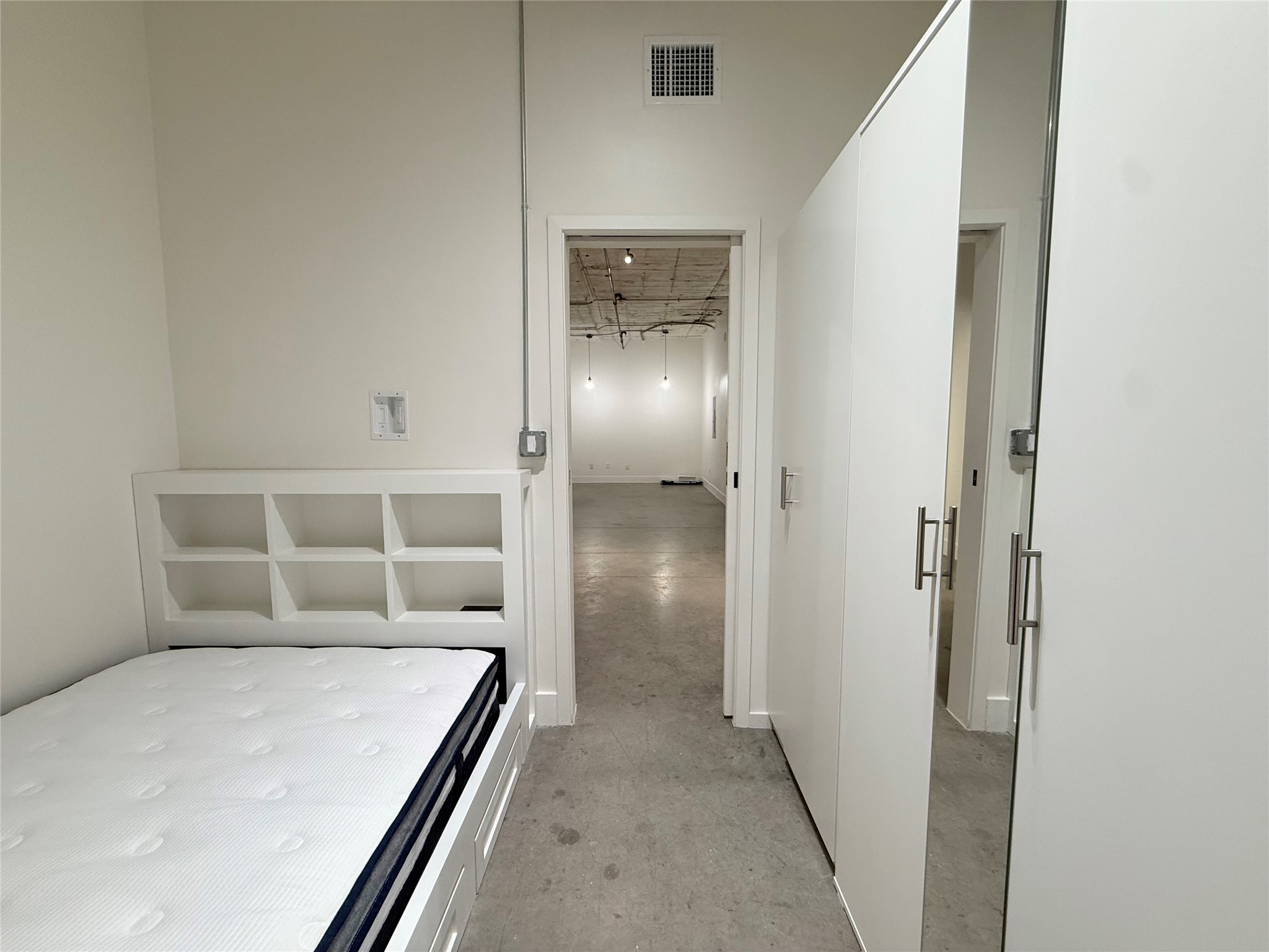 1122 Jackson Street Dallas TX 75202