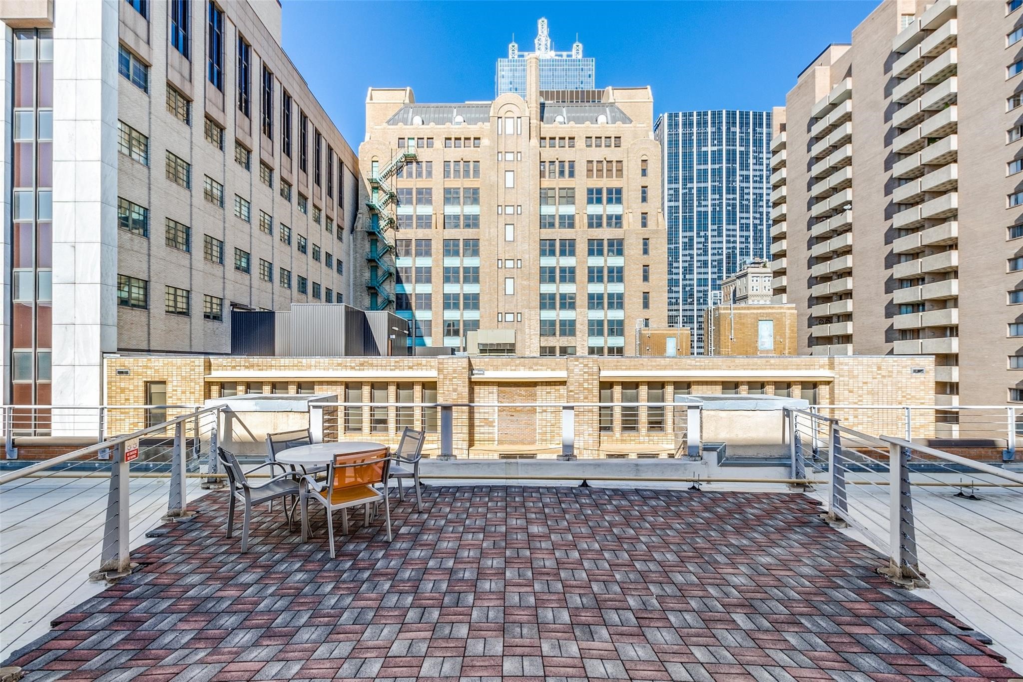 1122 Jackson Street Dallas TX 75202