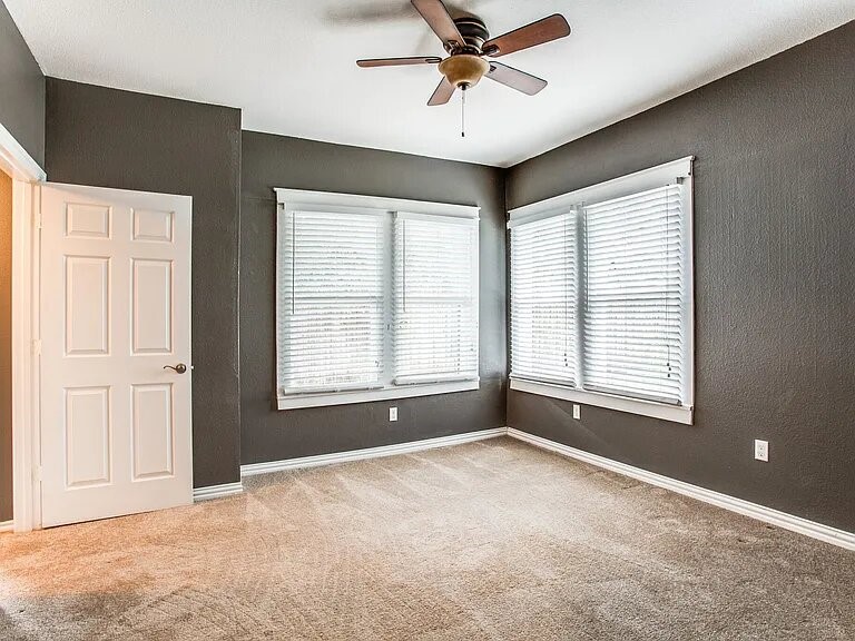 407 S Windomere Avenue Dallas TX 75208