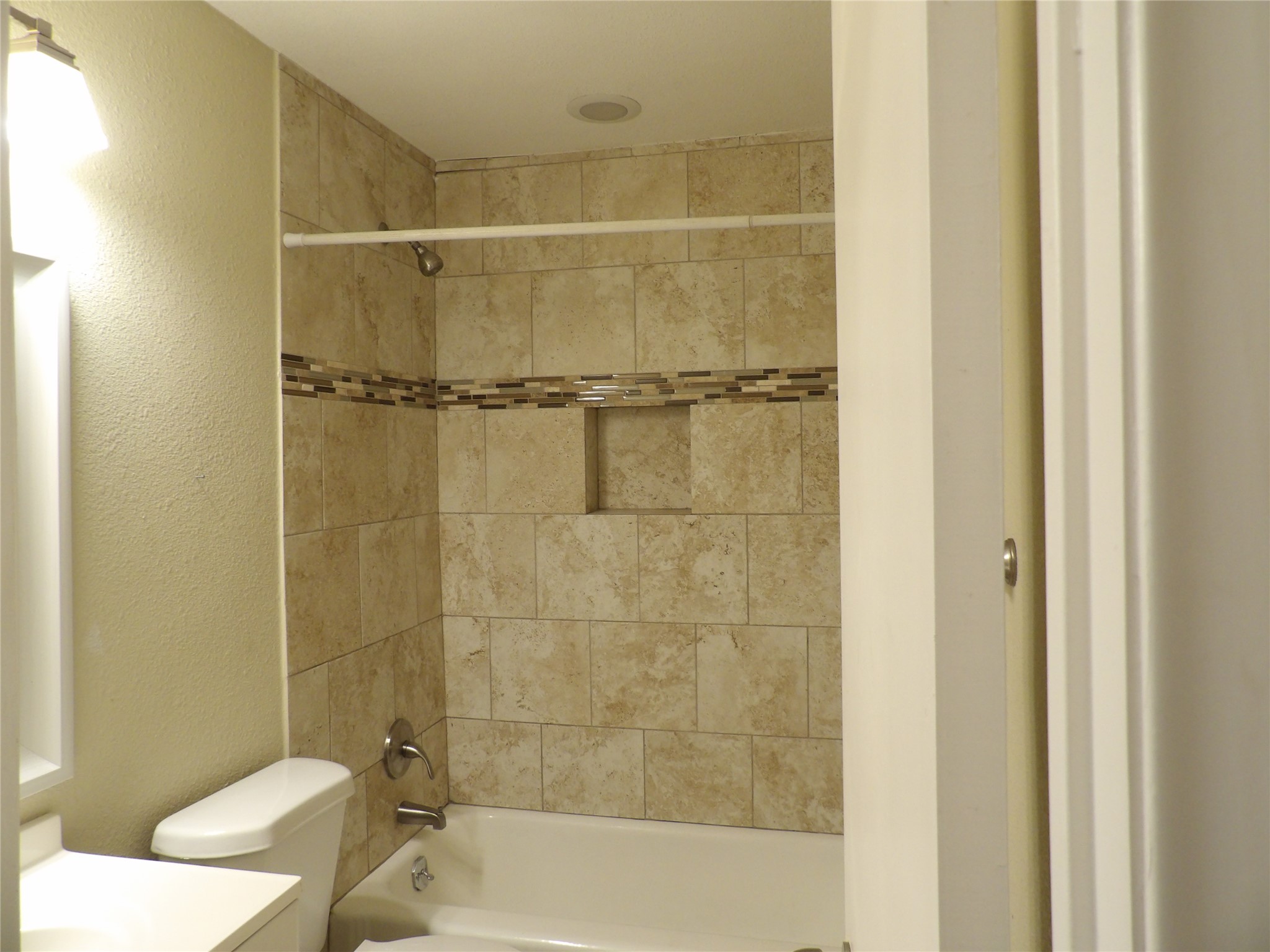 2822 Sunny Hill Lane Farmers Branch TX 75234
