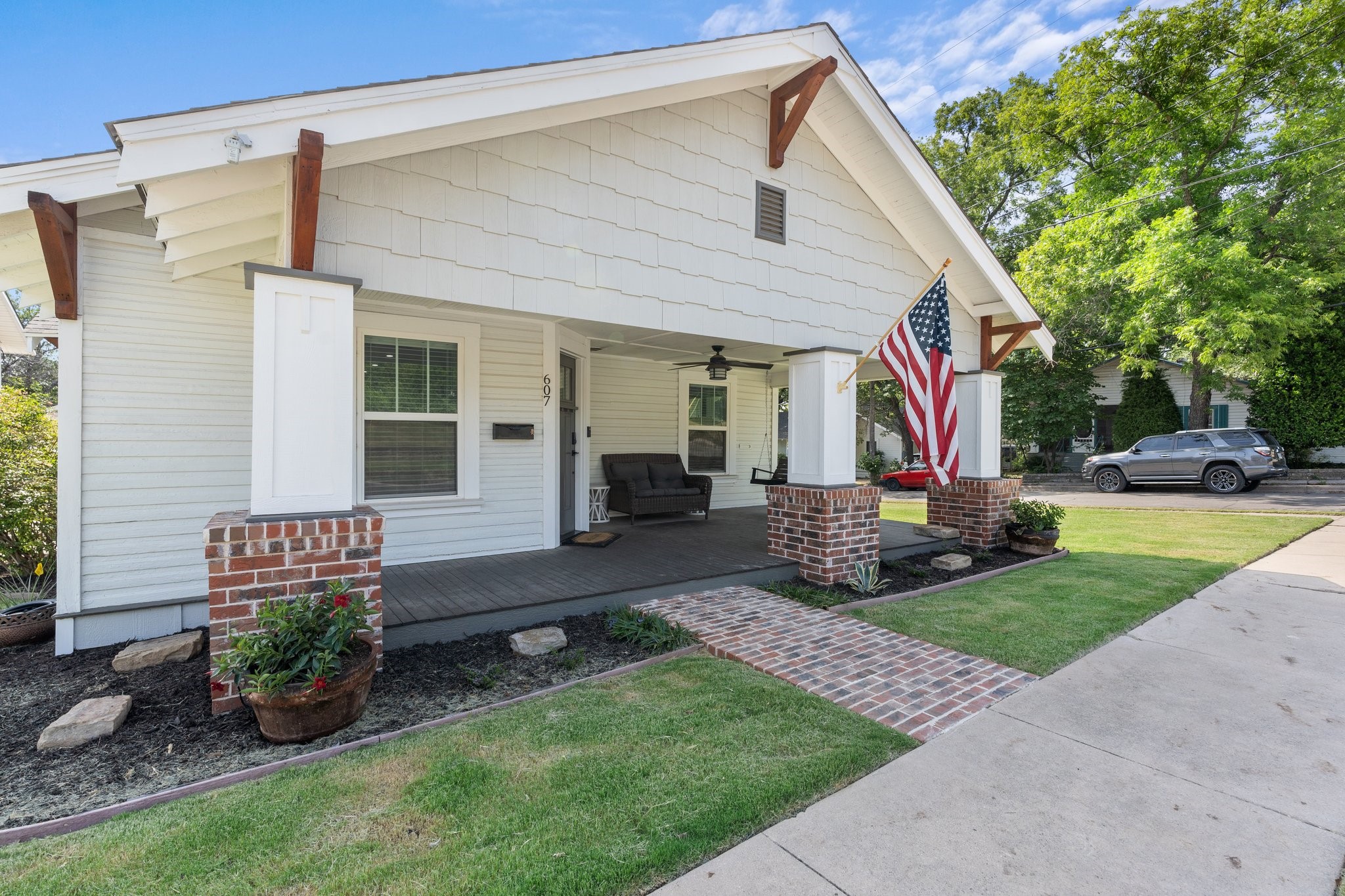 607 S Alamo Street Weatherford TX 76086