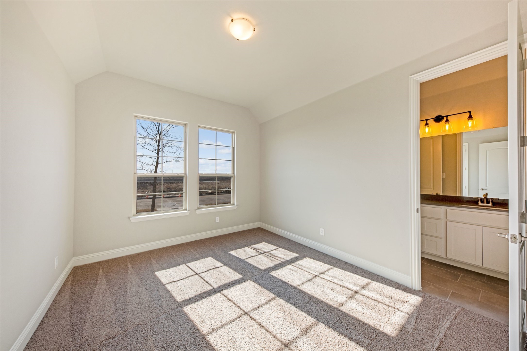 2813 Carisbrooke Street Celina TX 75009