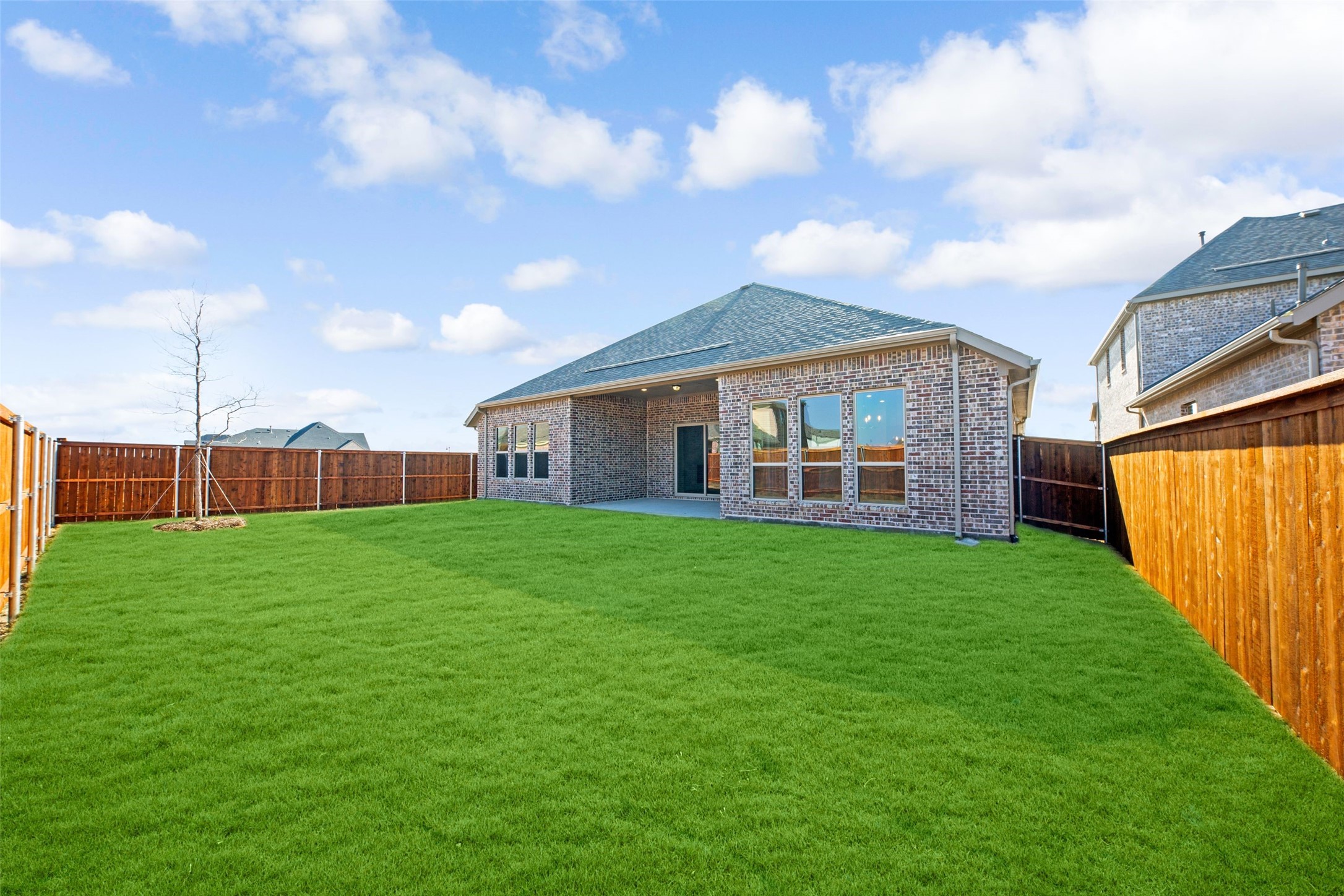 2813 Carisbrooke Street Celina TX 75009