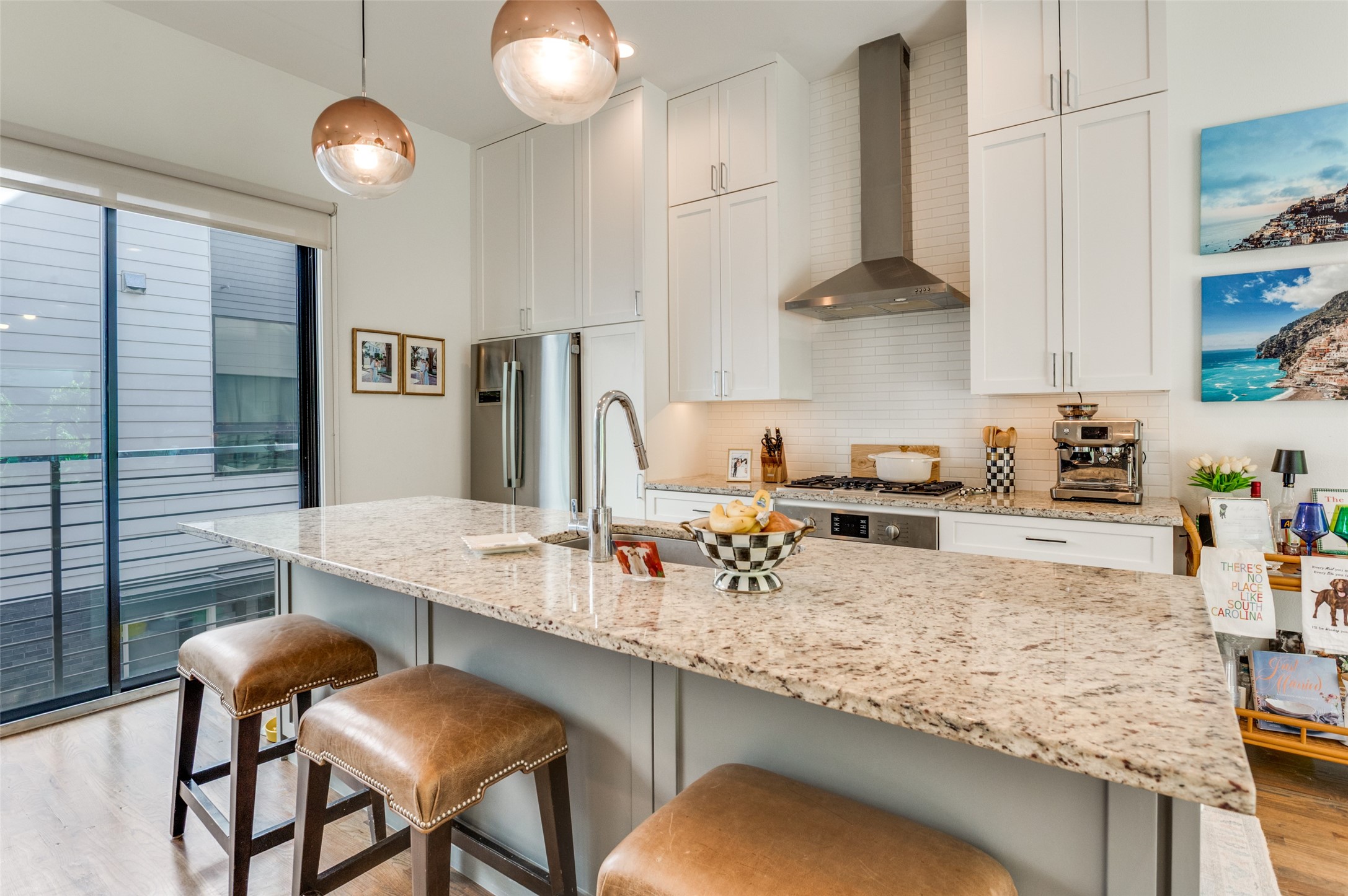 2211 Moser Avenue Dallas TX 75206