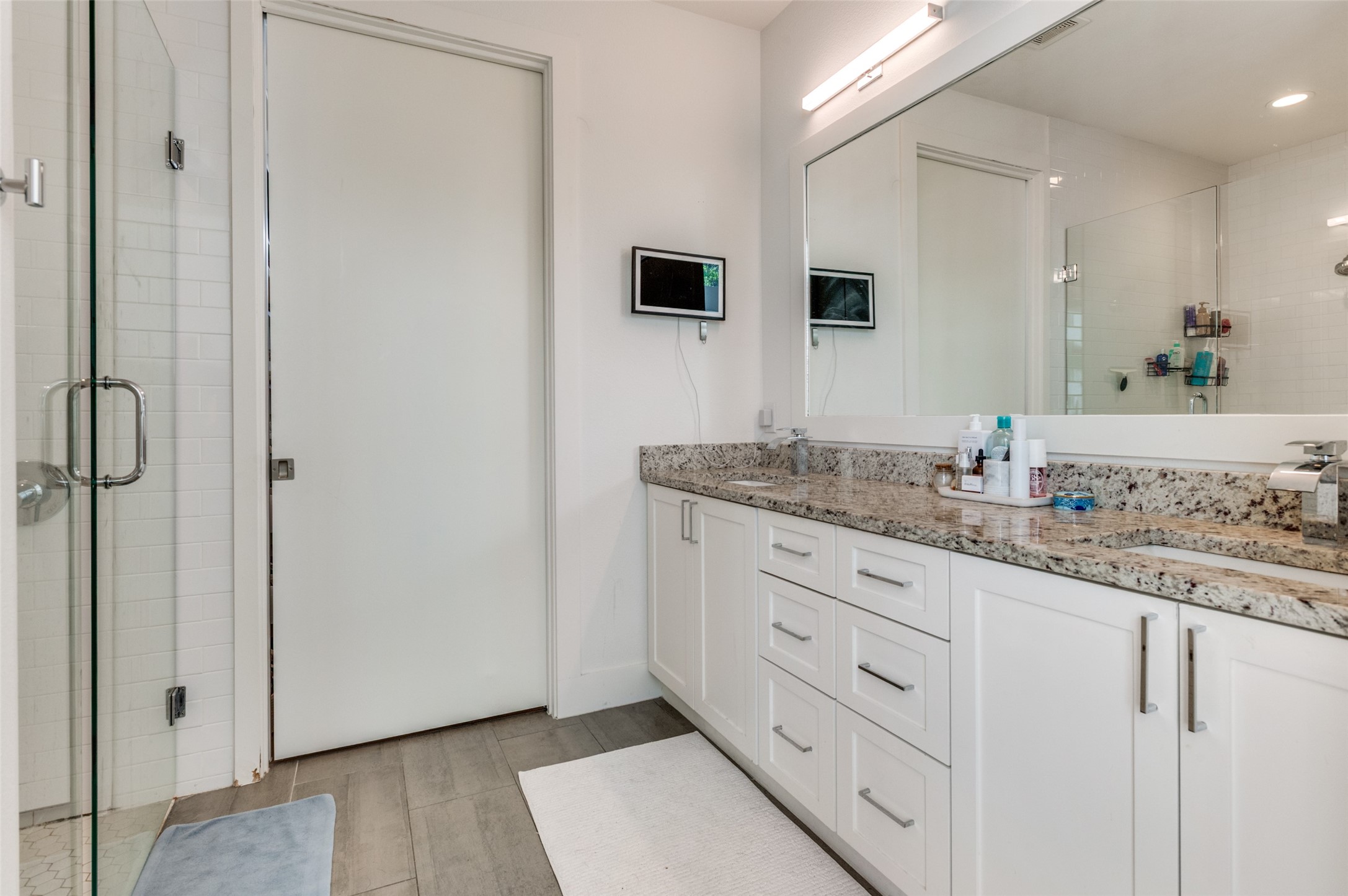 2211 Moser Avenue Dallas TX 75206