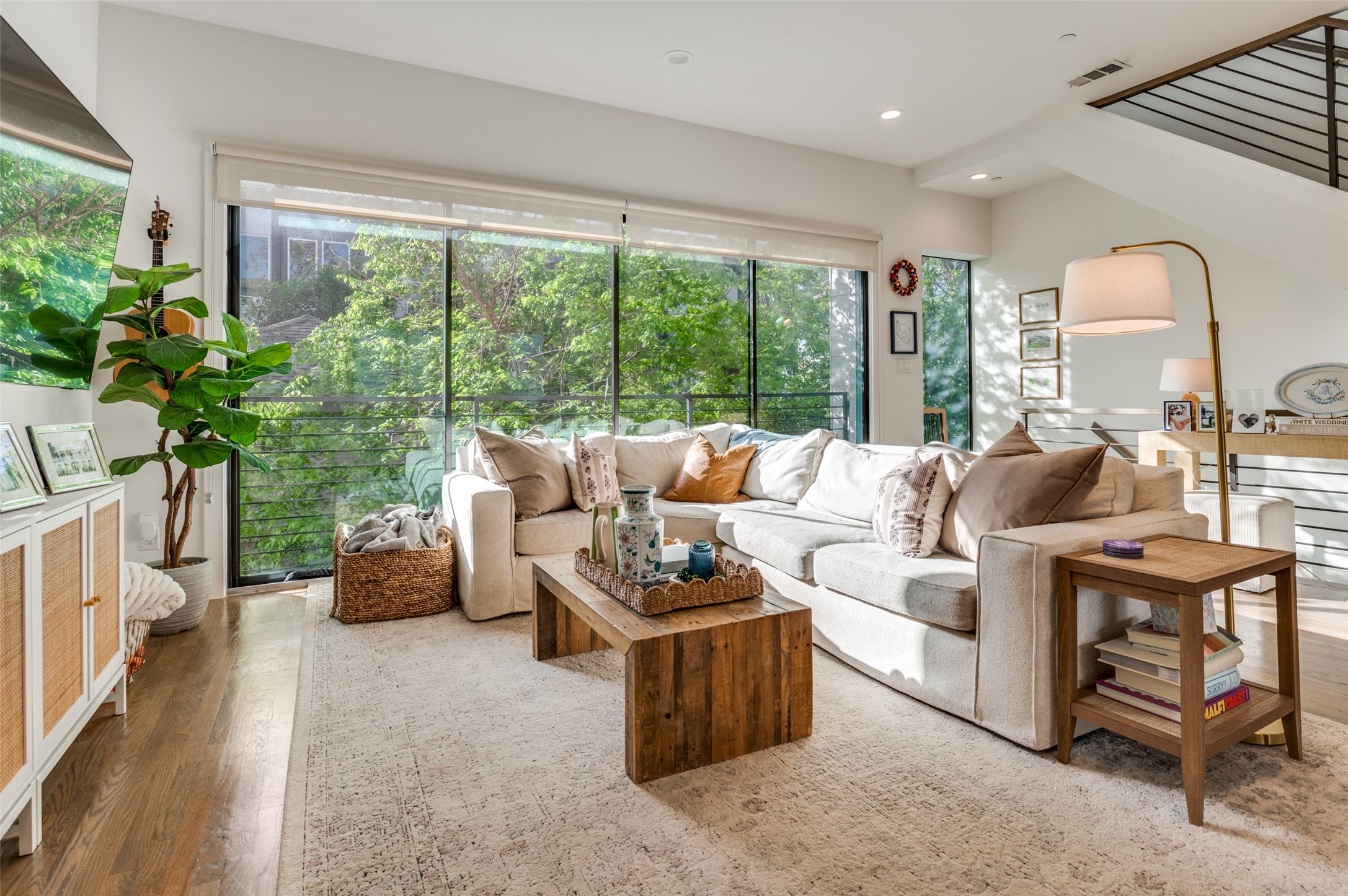 2211 Moser Avenue Dallas TX 75206
