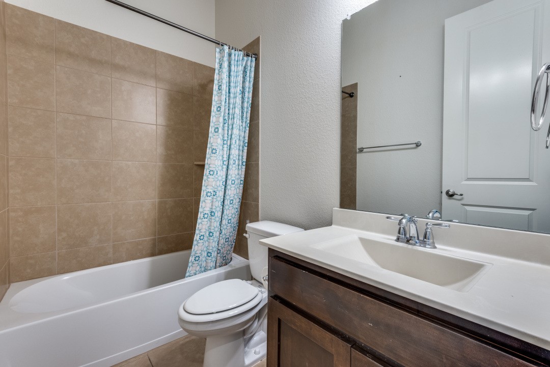 2364 Mare Road Carrollton TX 75010